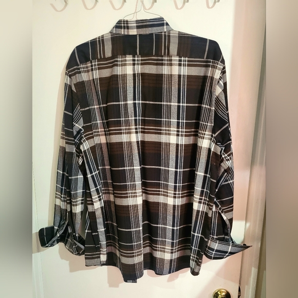 Men's Banana Republic button-down Flannel shirt - Picture 2 of 4